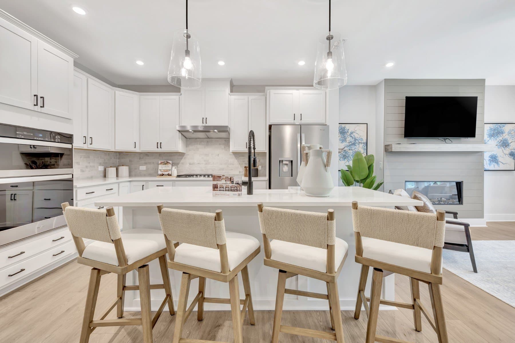 Maxwell Kitchen