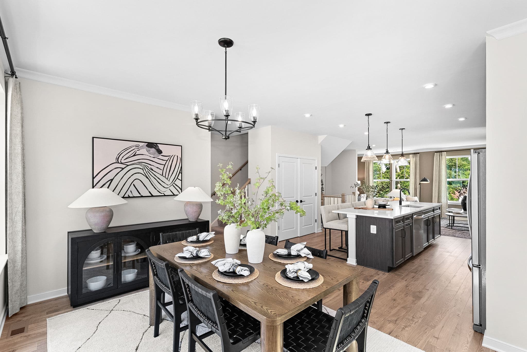 dining area with table and access to the kitchen