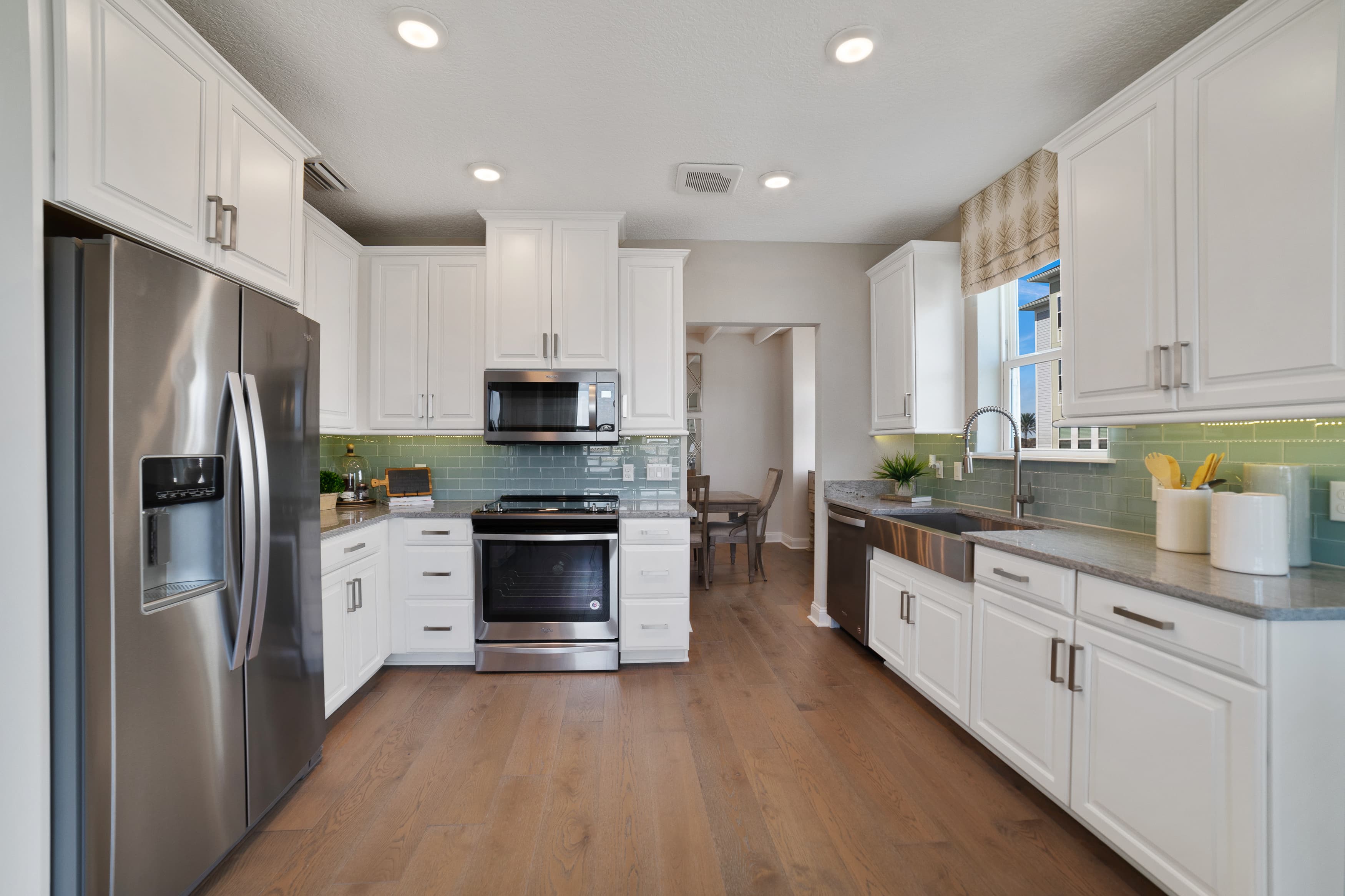 chef-inspired kitchen with quartz countertops
