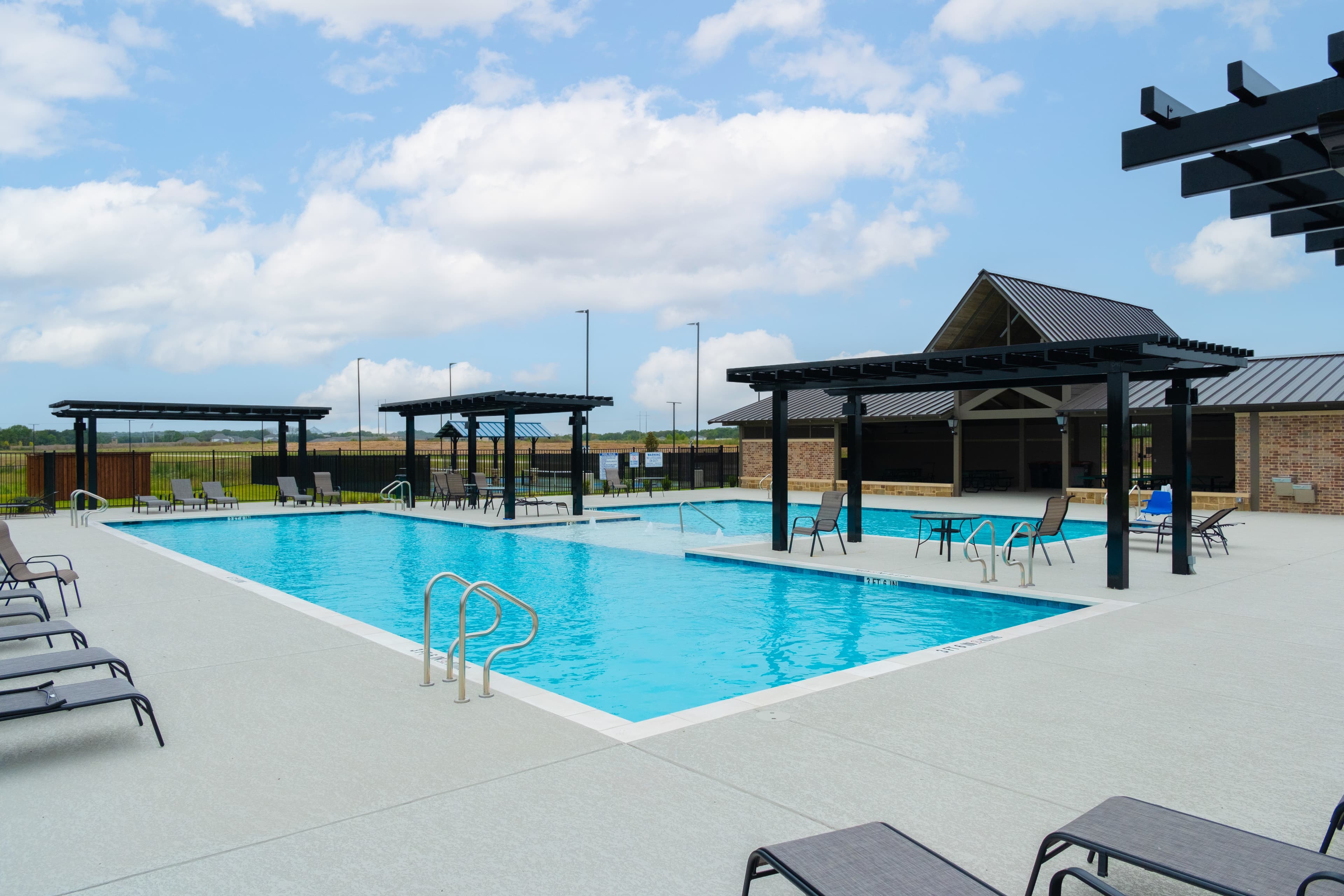 amenity center pool