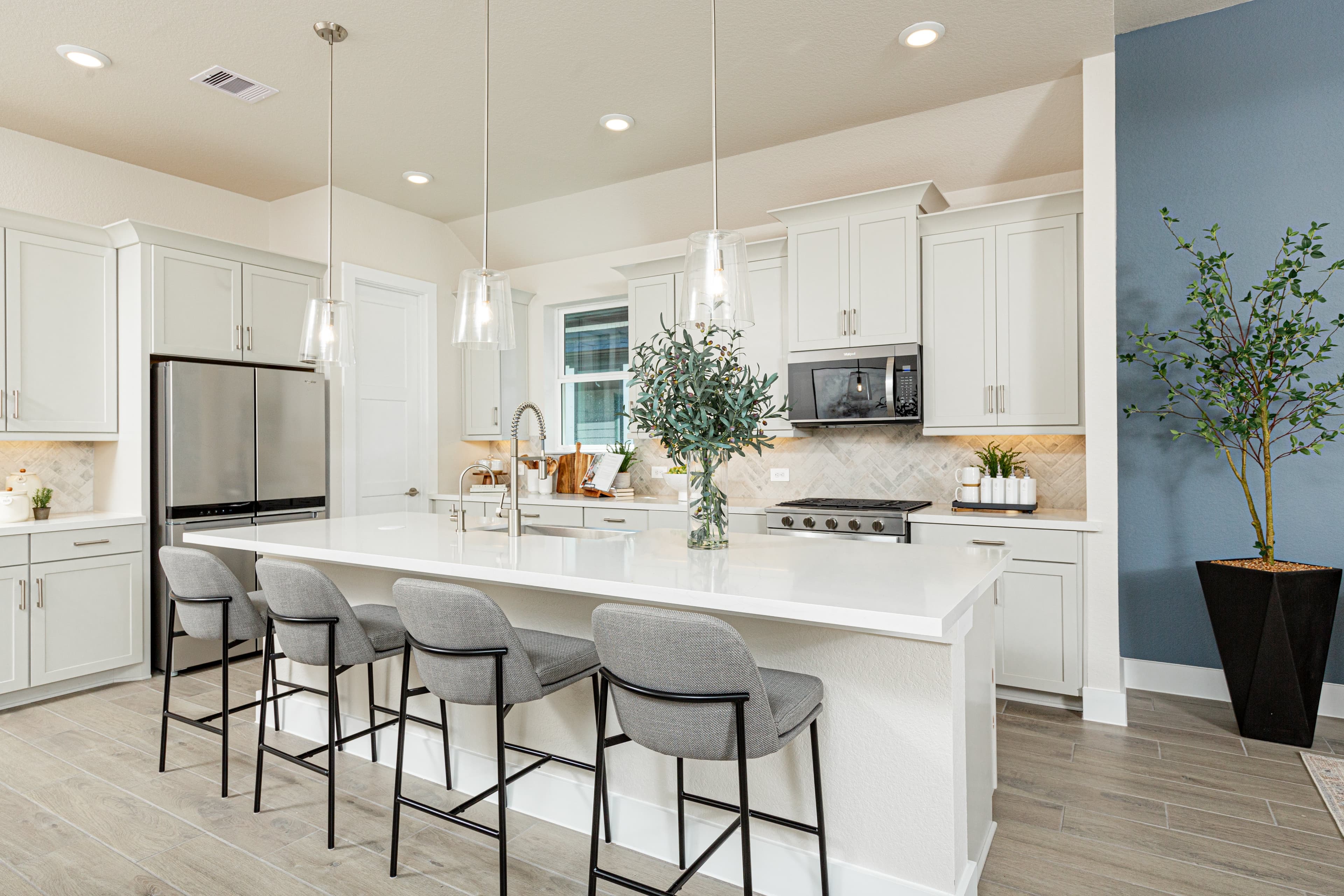Serendipity-kitchen 2.jpg