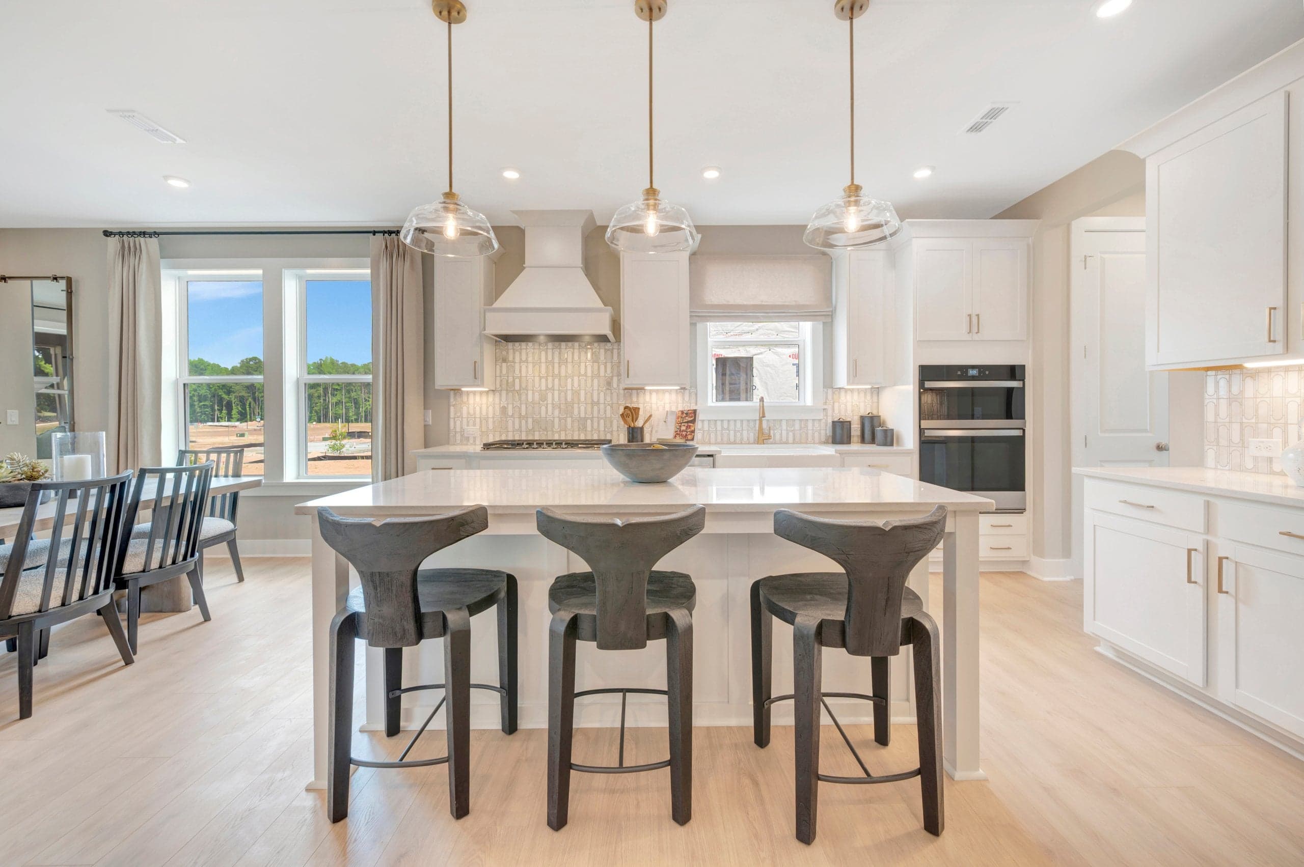 kitchen with an island with pendant lighting
