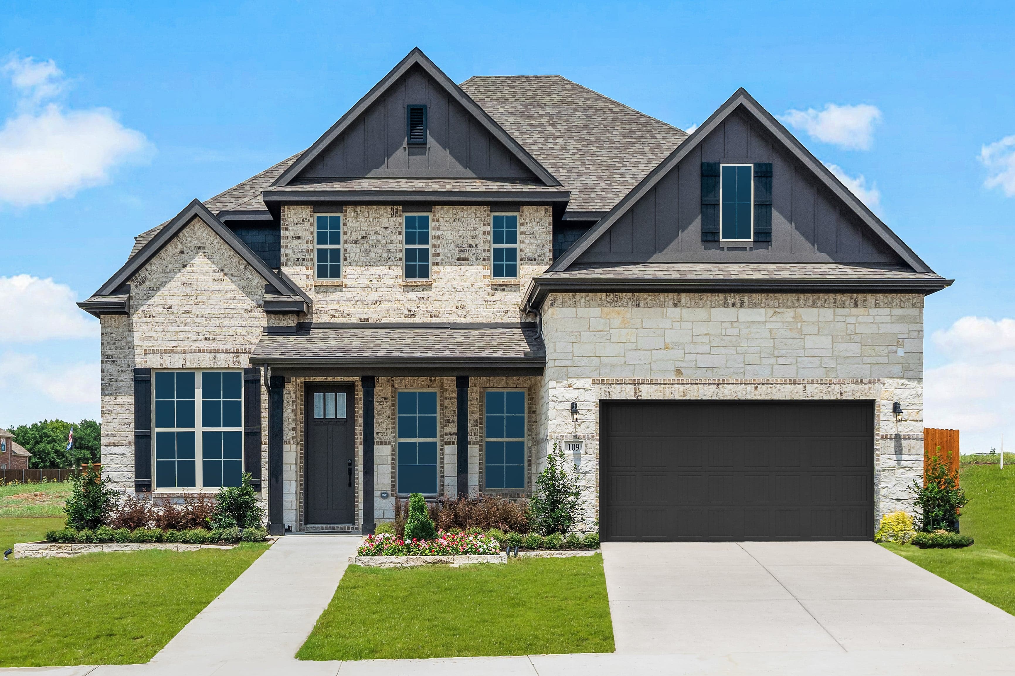 - Exterior 1.jpg