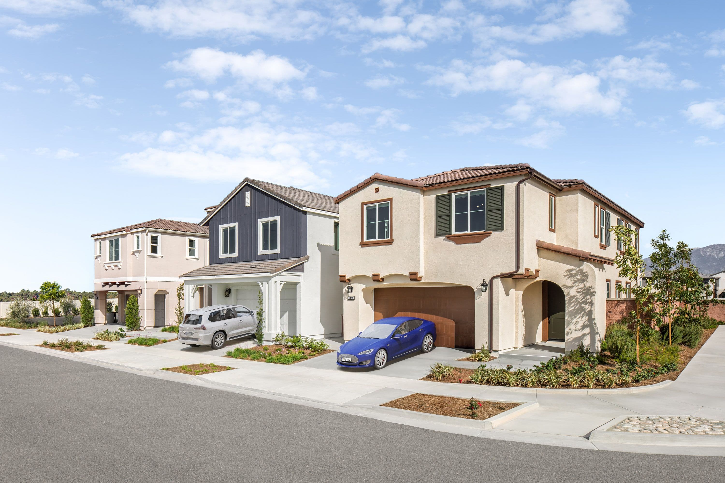 exterior or homes with driveways