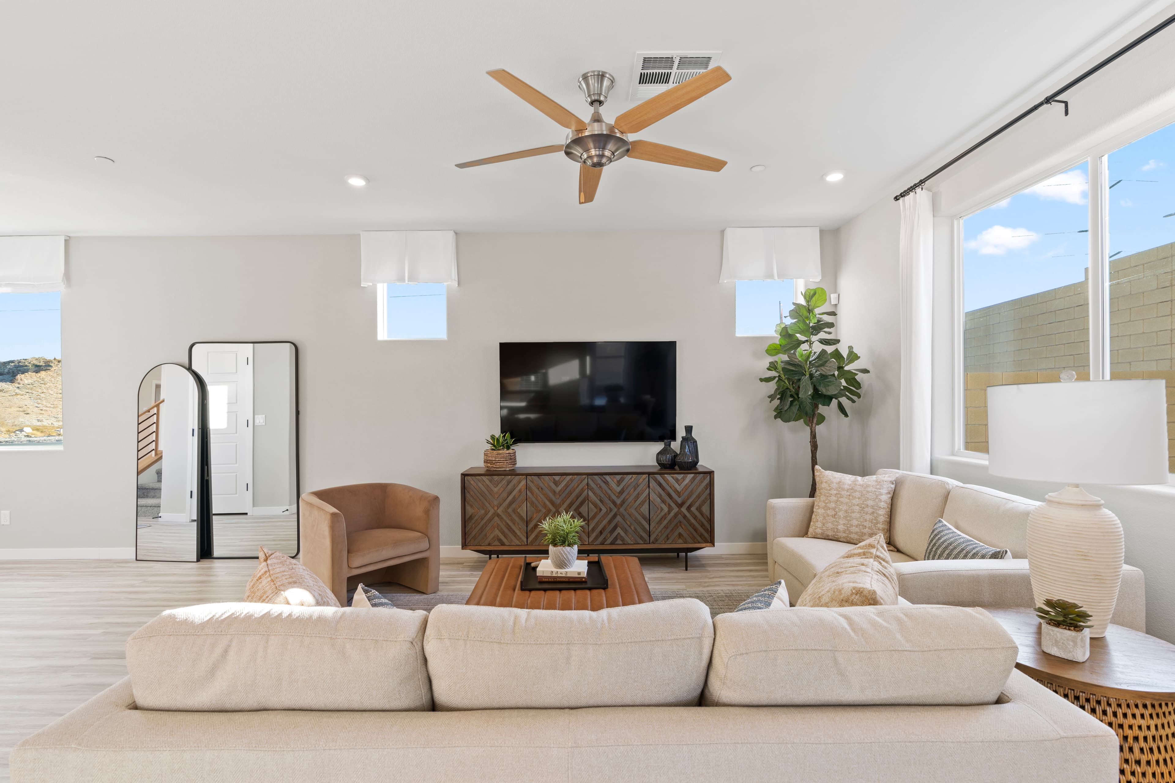 SedonaGreatroom.jpg